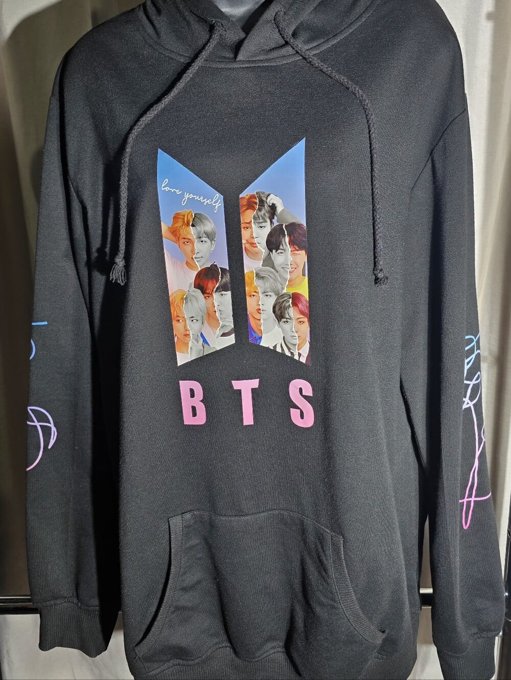 Title: BTS Love Yourself Black Graphic Pullover Hoodie K-Pop Sleeve Designs